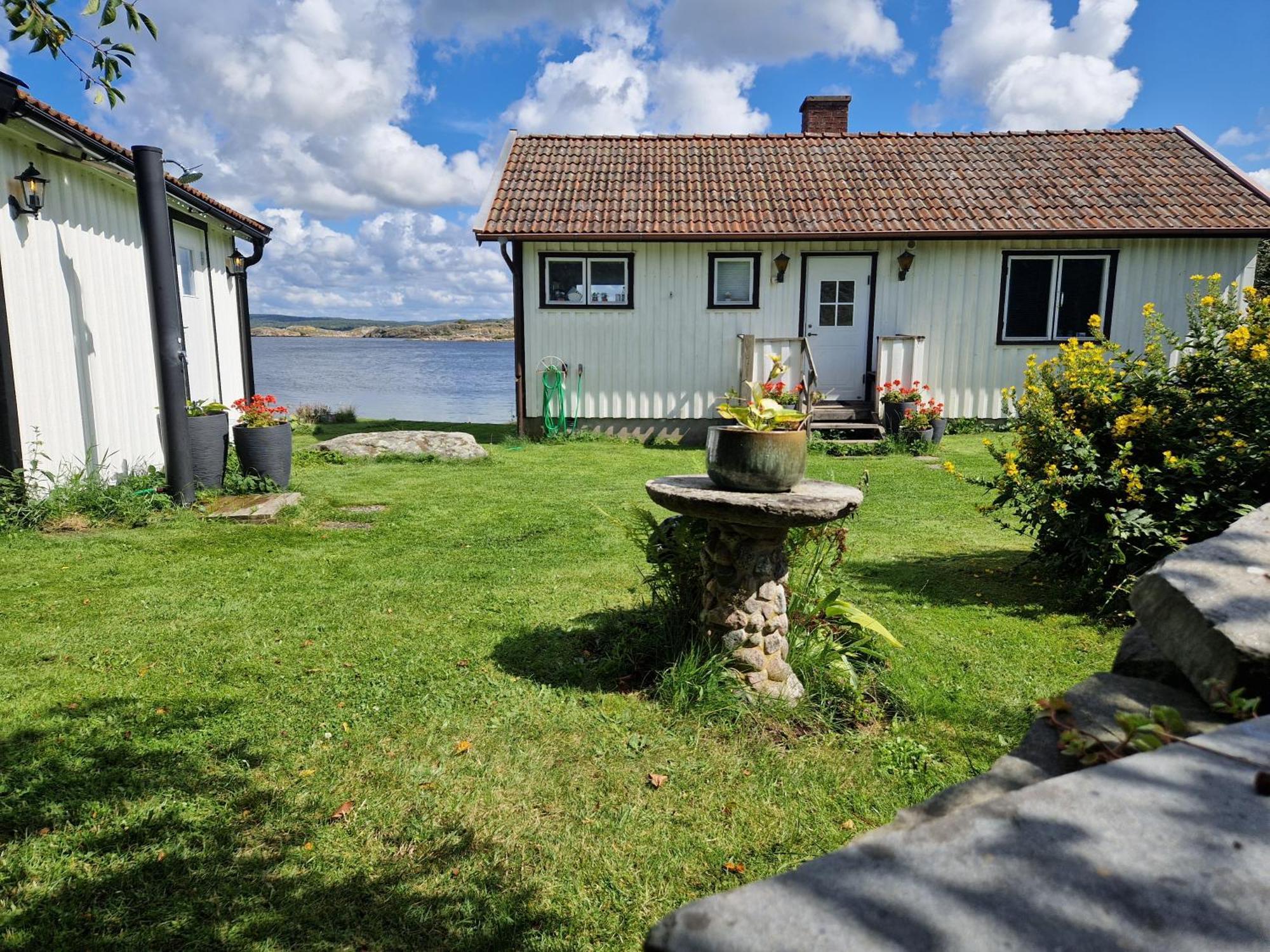 Cabin At The Sea Close To Public Beach With A Jumpingtower Hoviksnas 외부 사진